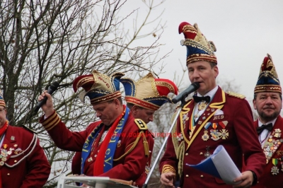 Schlüsselübergabe an der Feuerwehr_123