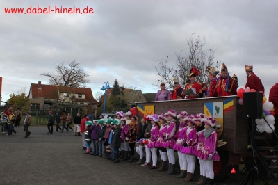 Schlüsselübergabe _75