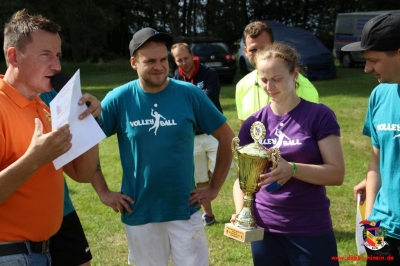 Volleyball und Beachparty_73